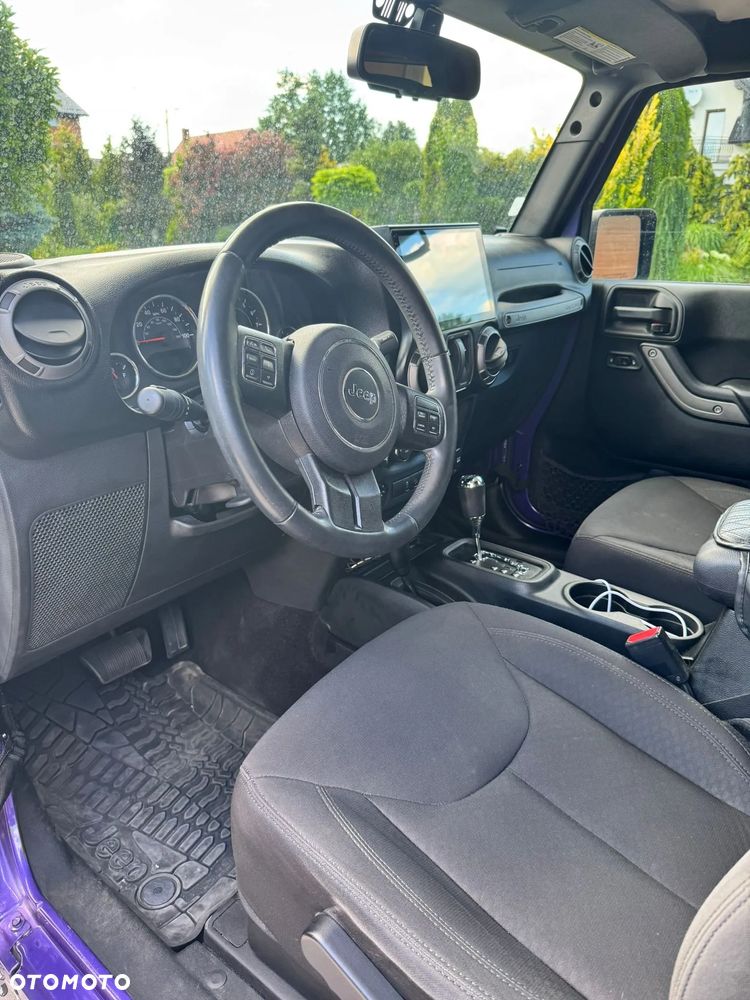 Jeep Wrangler 3.6 X - 13