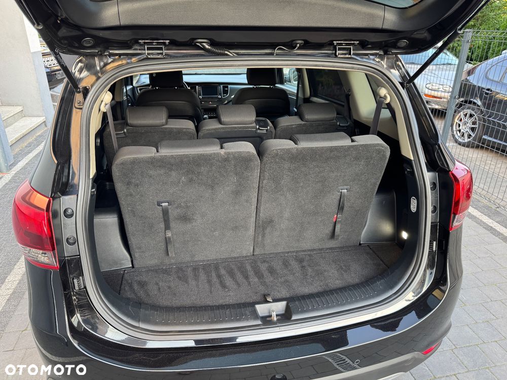 Kia Carens 1.7 CRDi 141 ISG Vision - 12