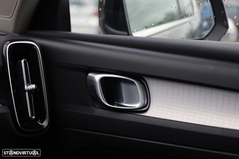 Volvo XC 40 1.5 T4 PHEV Inscription Expression - 18