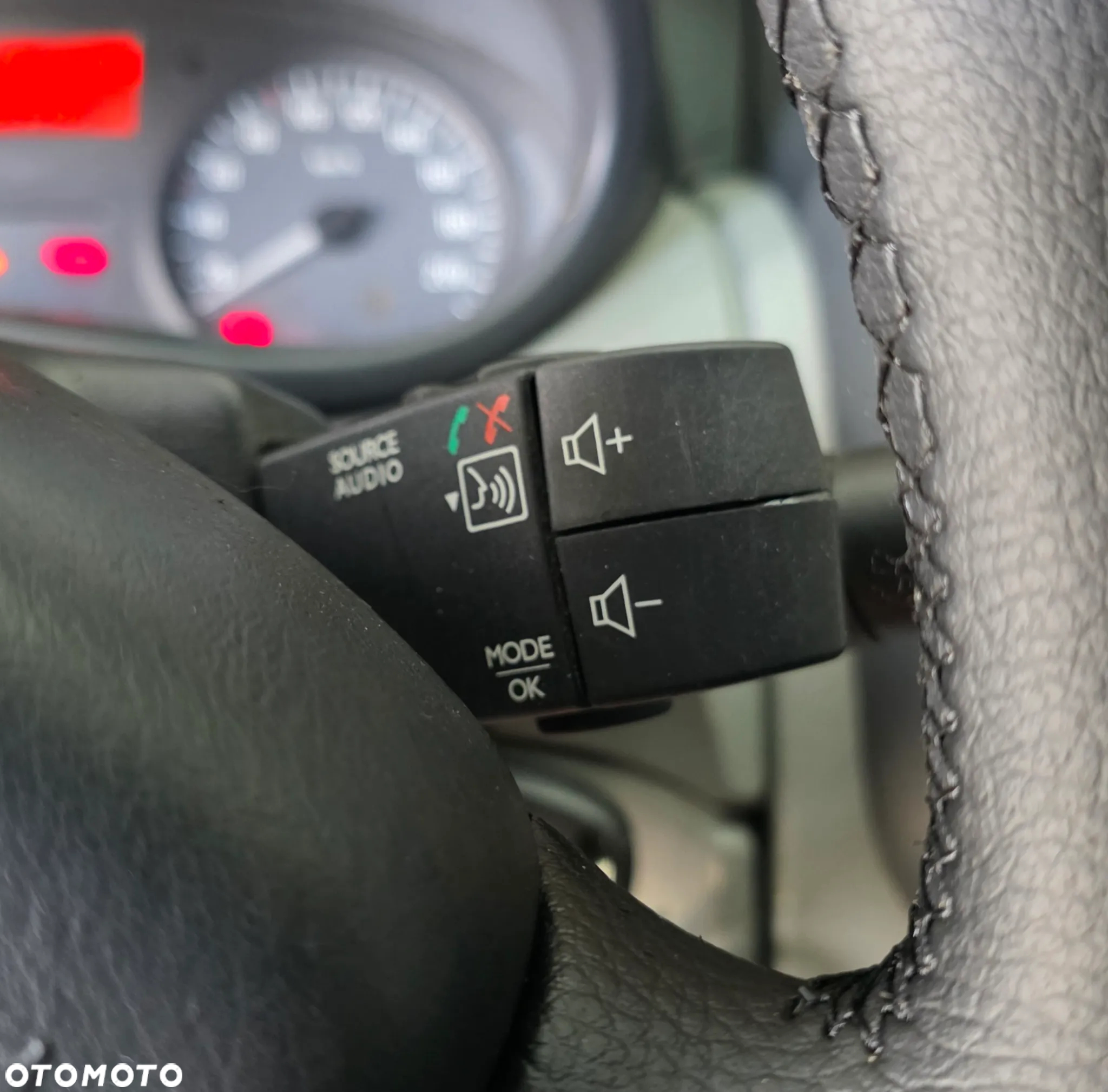 Opel Vivaro - 19