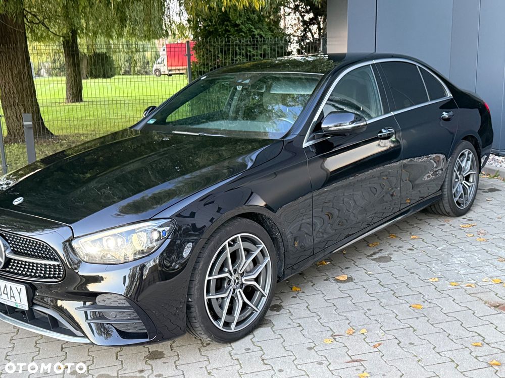 Mercedes-Benz E-Class 2021 photo 2