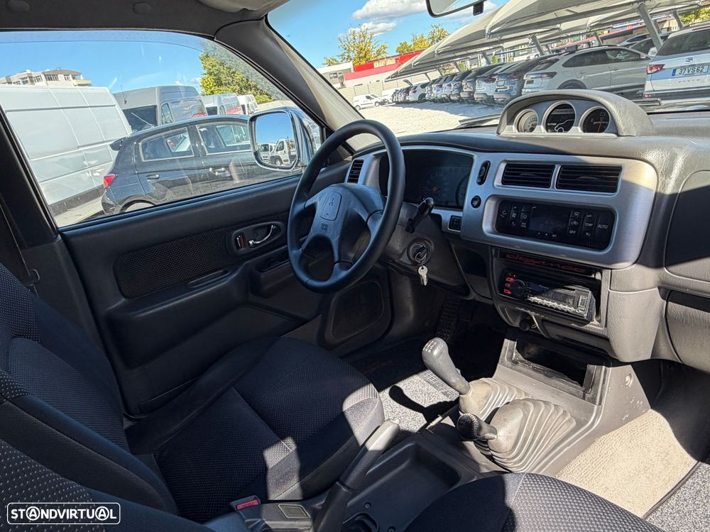 Mitsubishi L200 2.5 TD Strakar Elegance HT - 10
