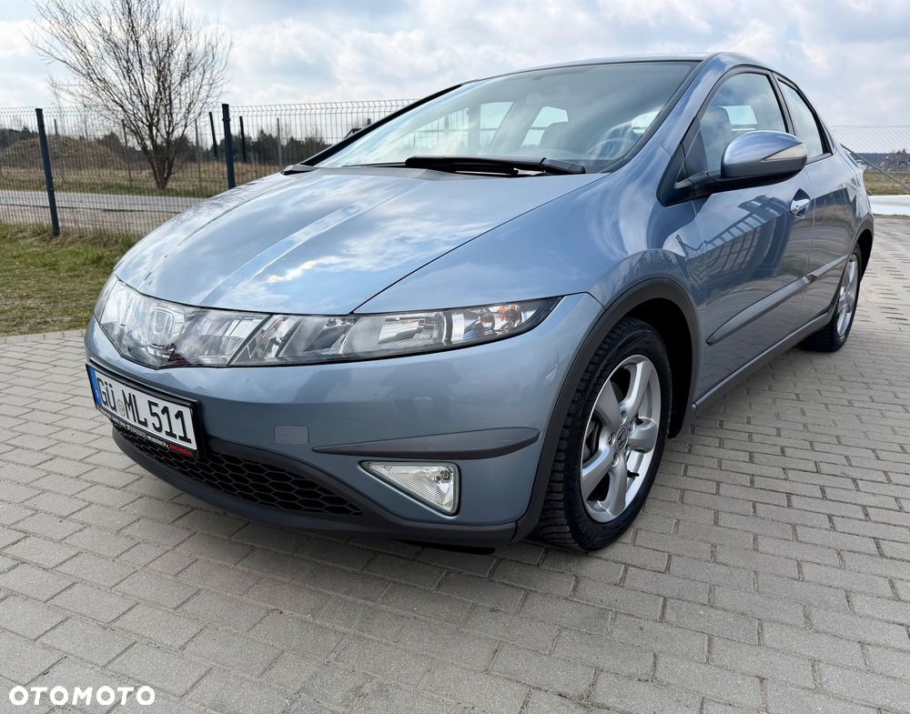 Honda Civic 1.8i-VTEC Executive - 2