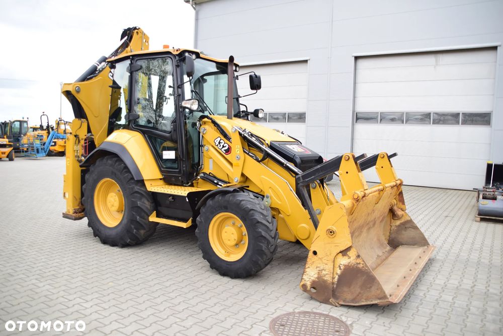 Caterpillar 432 - 12