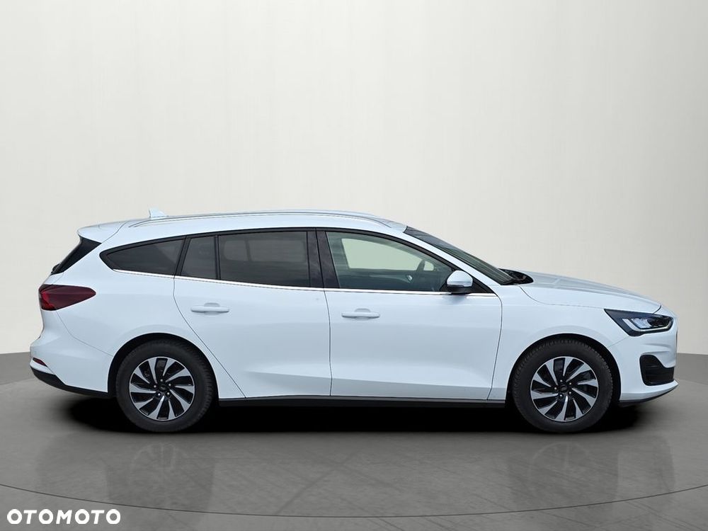 Ford Focus 1.0 EcoBoost Titanium - 6