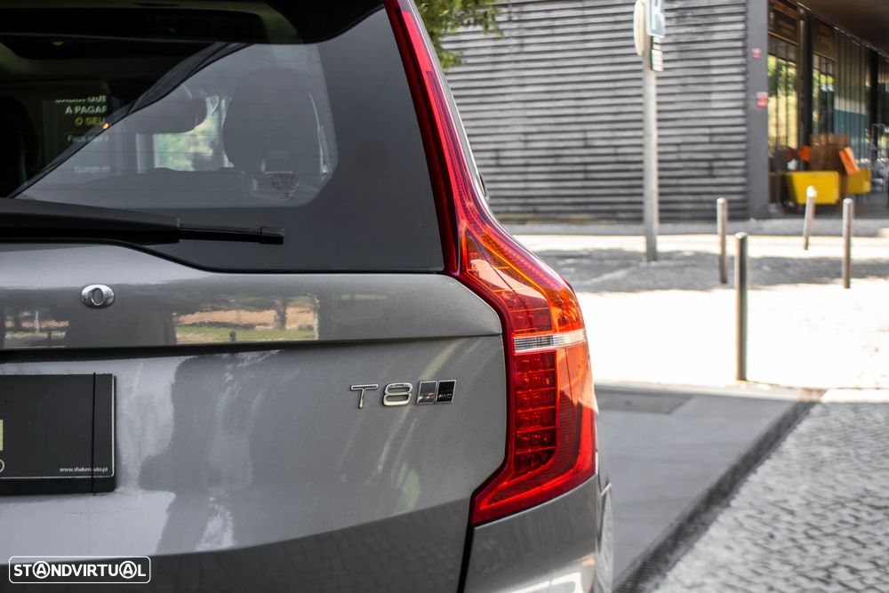 Volvo XC 90 T8 AWD Twin Engine Geartronic Momentum - 11