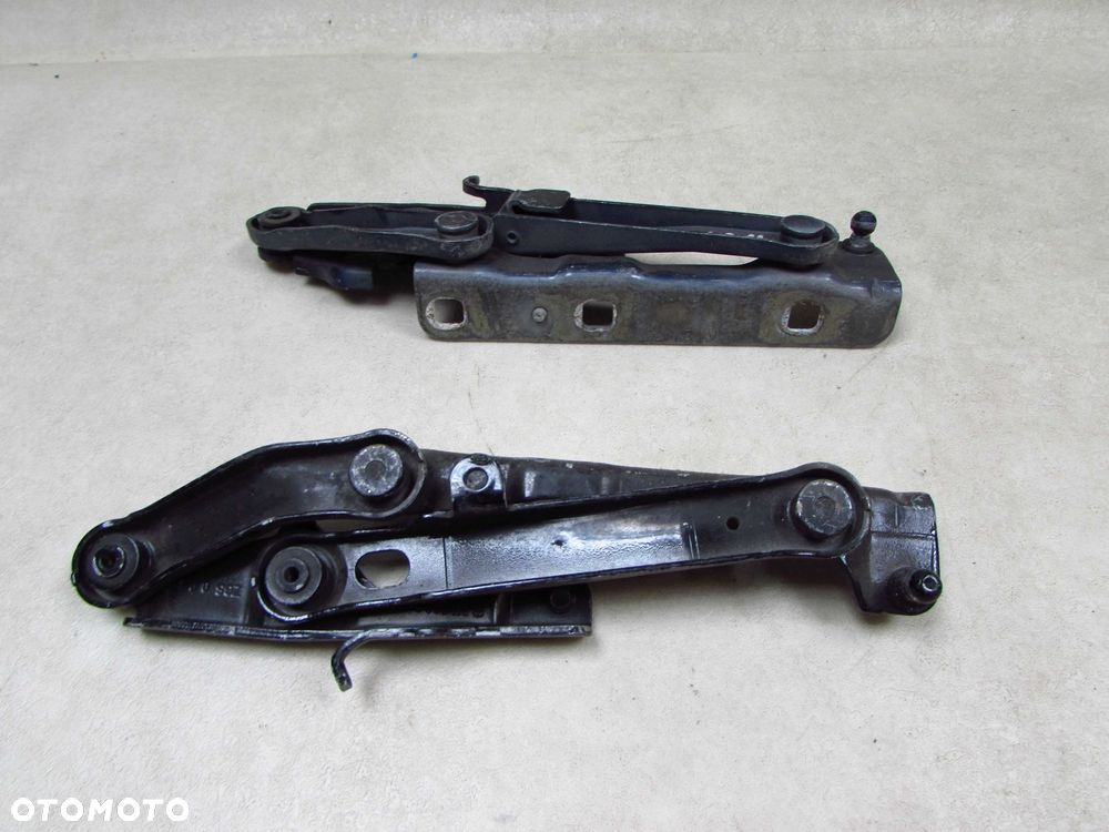 MERCEDES E KLASA W211 04-10 ZAWIAS MASKI PRAWY LEWY 2118800128 2118800428 - 4