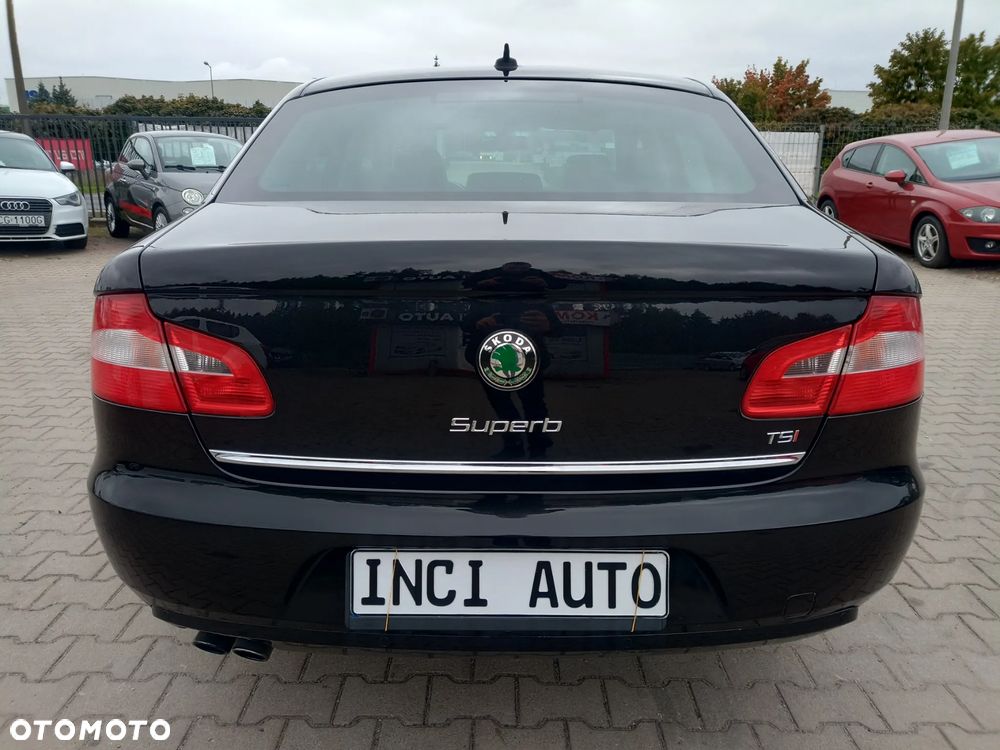 Skoda Superb 1.8 TSI Comfort DSG - 9