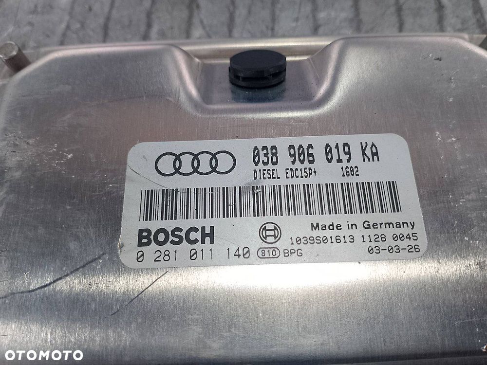 KOMPUTER, STEROWNIK AUDI A4 B6 038906019KA  0281011140 1.9 TDI - 2