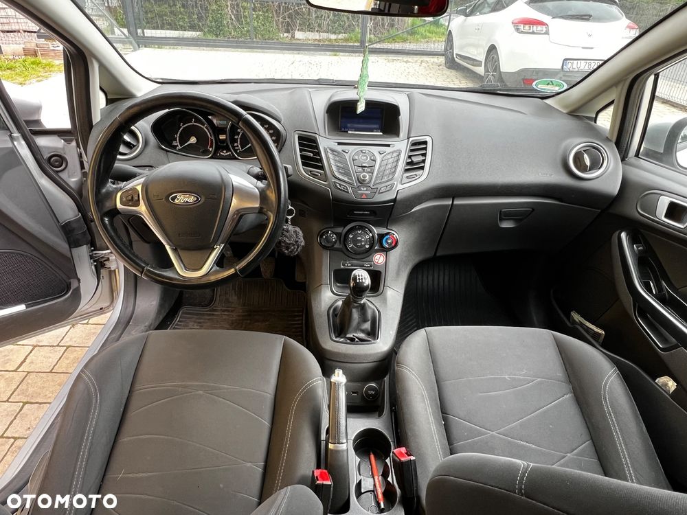 Ford Fiesta 1.5 TDCi Celebration - 12