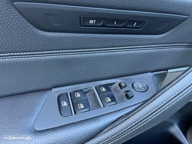 BMW 530 d xDrive Line Luxury Auto - 11