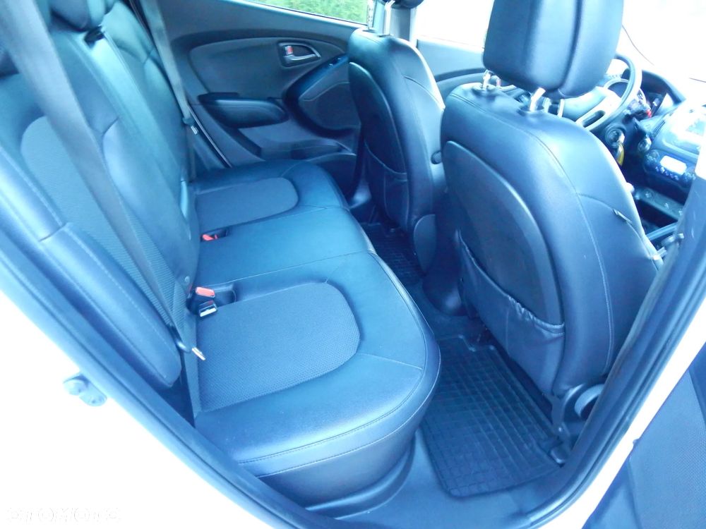 Hyundai ix35 1.7 CRDi Premium 2WD - 25