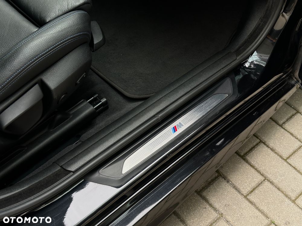 BMW 3GT 320d xDrive M Sport - 14