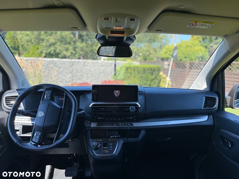 Peugeot Traveller 2.0 BlueHDi Long Business EAT8 - 12
