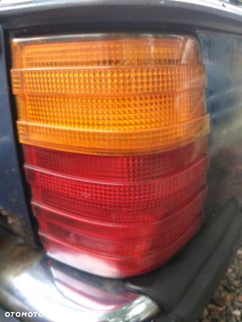 Mercedes Benz W123 kombi lampa prawy tył 1238201864 oryginał - 1