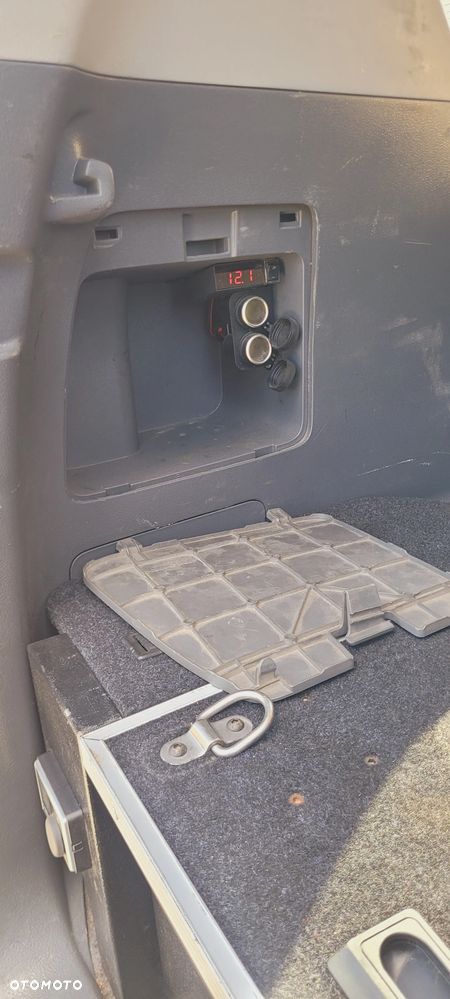 Toyota Land Cruiser LC 3.0 D-4D Luna - 11