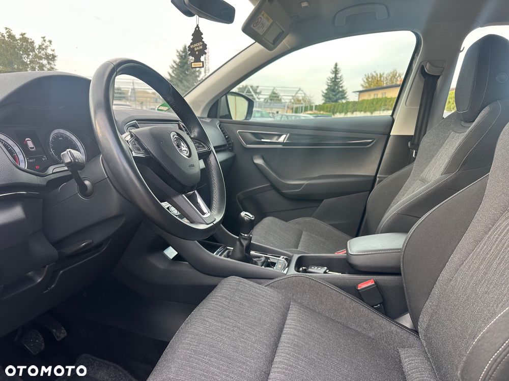 Skoda Karoq 2.0 TDI SCR 4x4 Sportline - 31