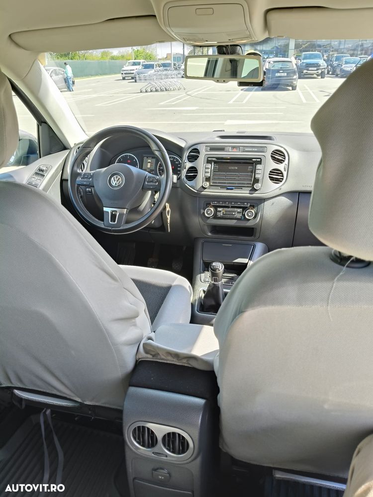Volkswagen Tiguan - 19