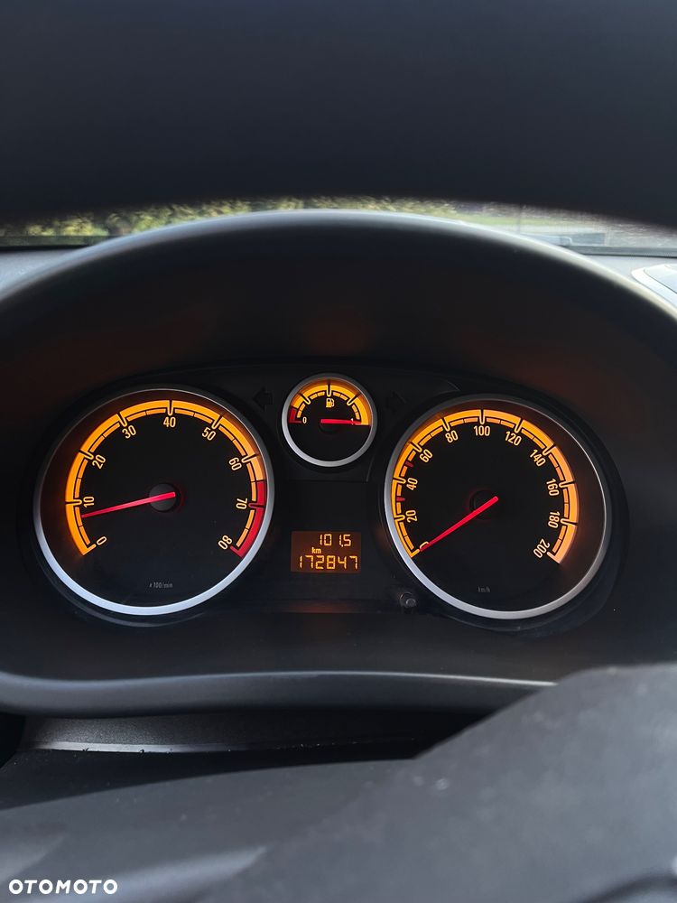 Opel Corsa 1.2 16V Color Edition - 9