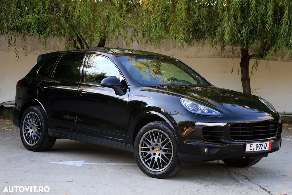 Porsche Cayenne 3.0 L - 15