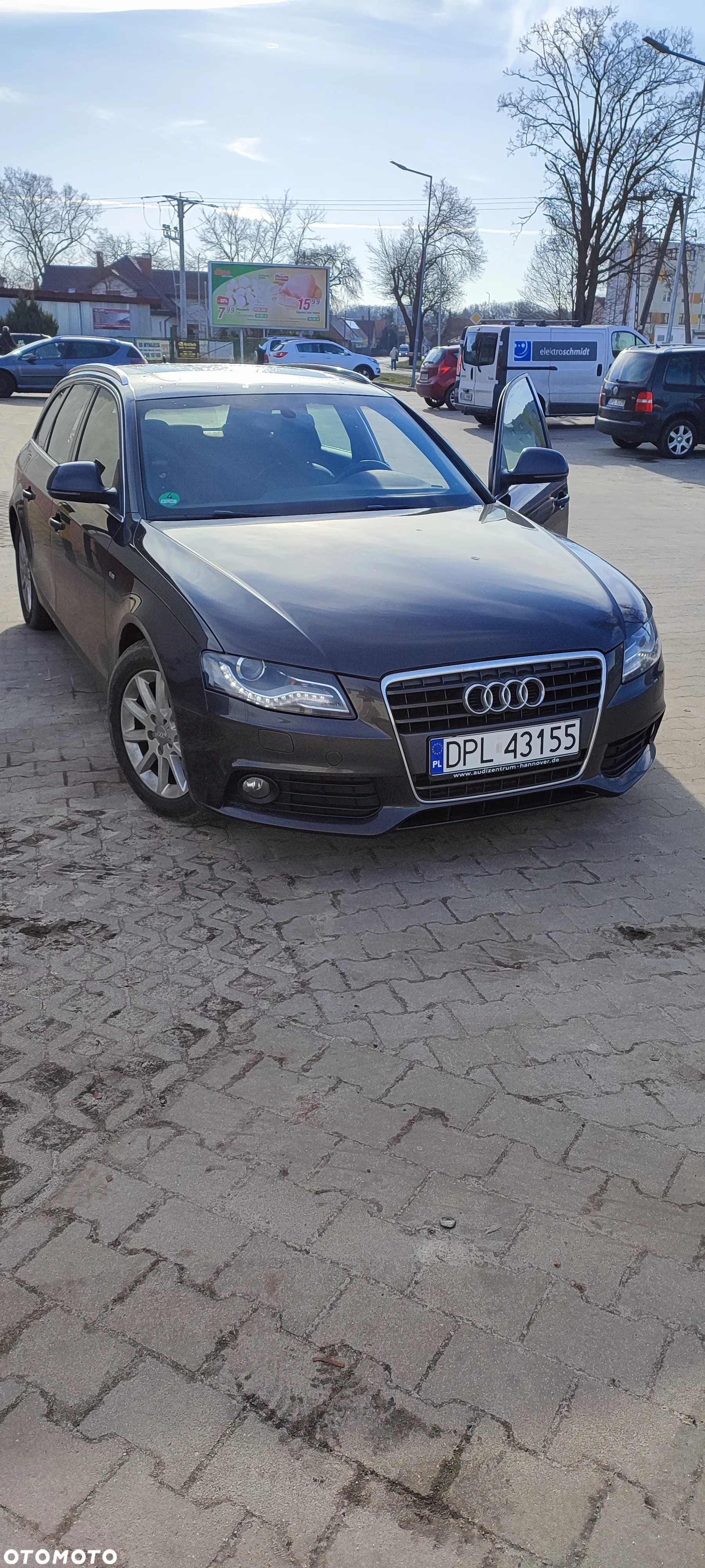 Audi A4 Avant 2.0 TDI DPF S line Sportpaket - 8