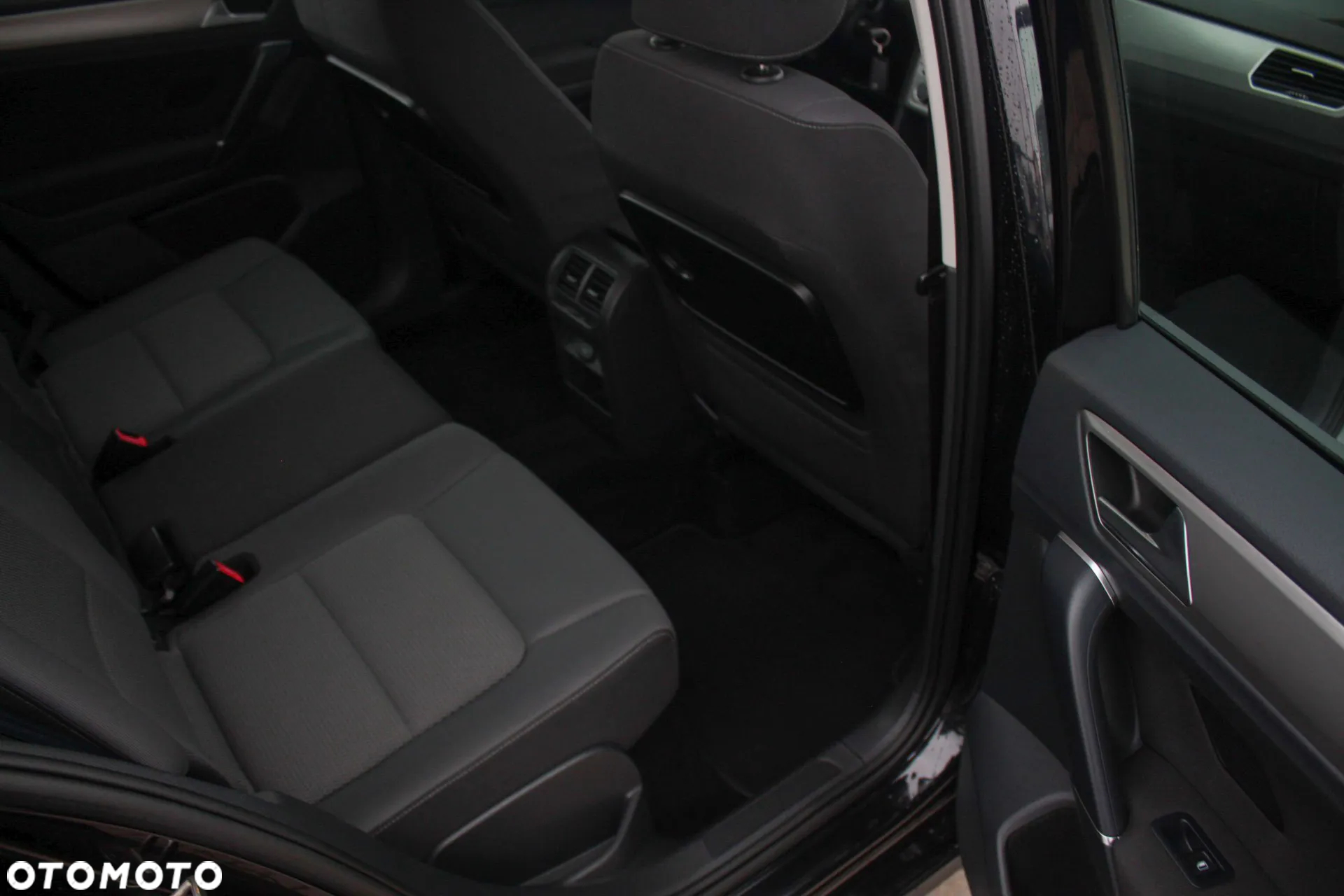 Volkswagen Golf Sportsvan 1.6 TDI BlueMotion Comfortline - 17