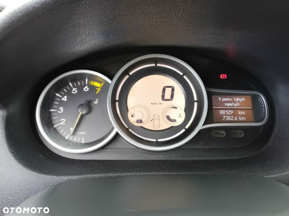 Renault Megane - 25