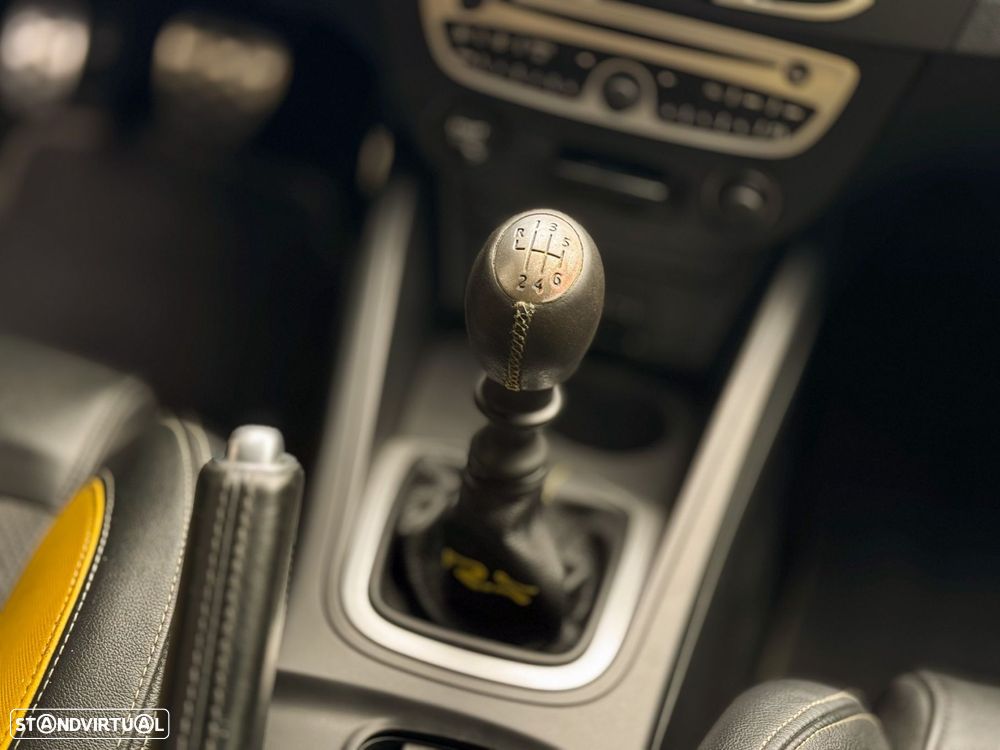 Renault Mégane Coupe 2.0 T 16V RS - 35