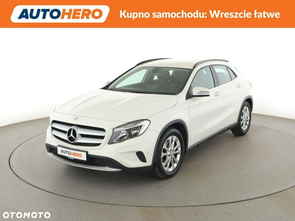 Mercedes-Benz GLA 200 Style - 2