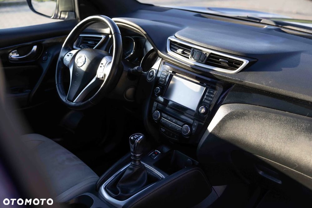 Nissan Qashqai 1.6 DCi ALL-MODE 4x4i TEKNA+ - 15