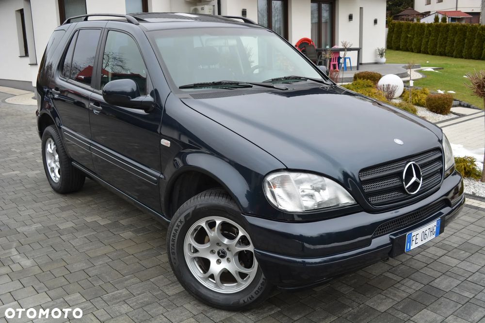 Mercedes-Benz ML 270 CDI - 25
