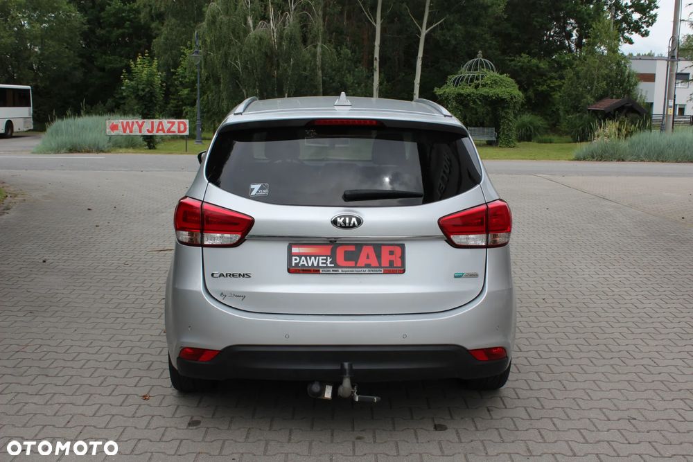 Kia Carens 1.7 CRDi 115 Dream-Team Edition - 12