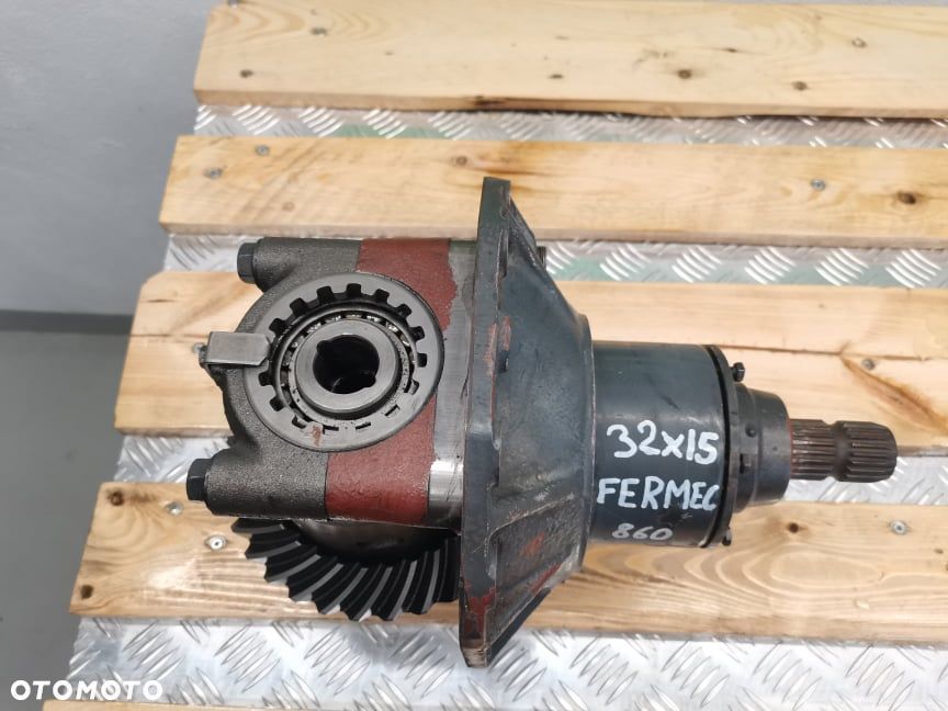 Kompletny atak mostu przedniego FERMEC 860 - 3