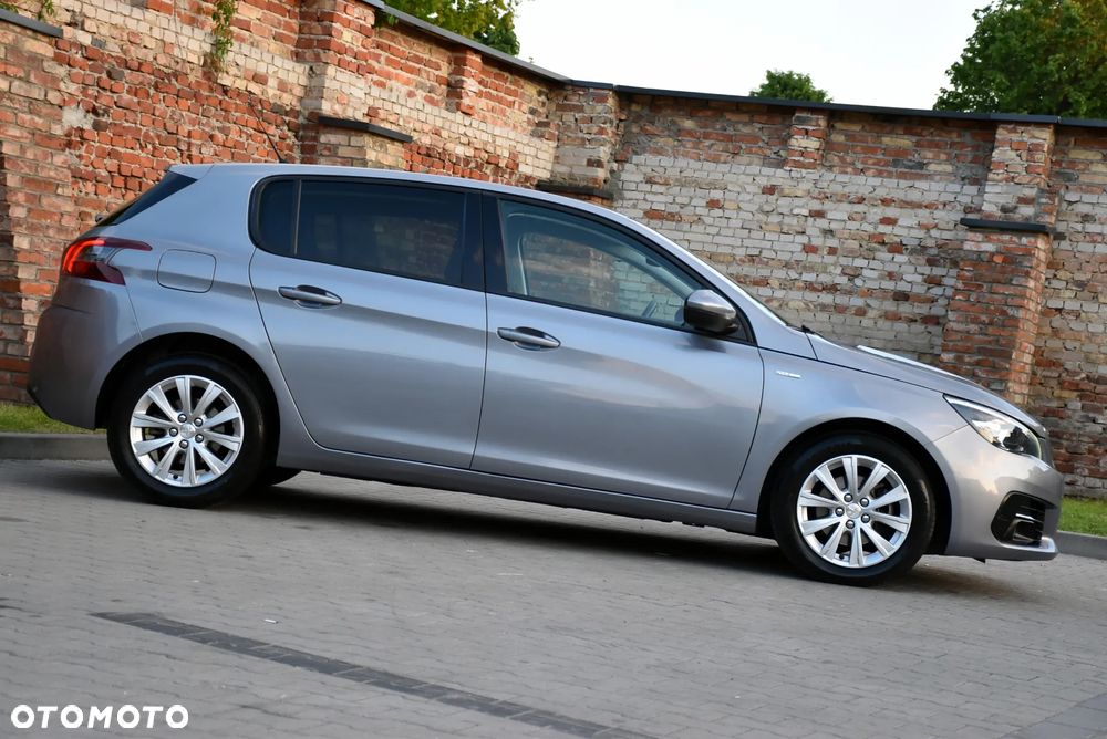 Peugeot 308 - 14