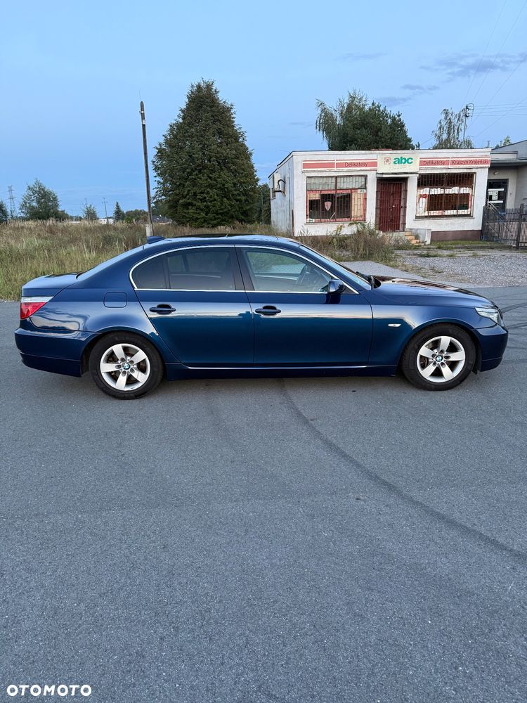 BMW Seria 5 520d - 13
