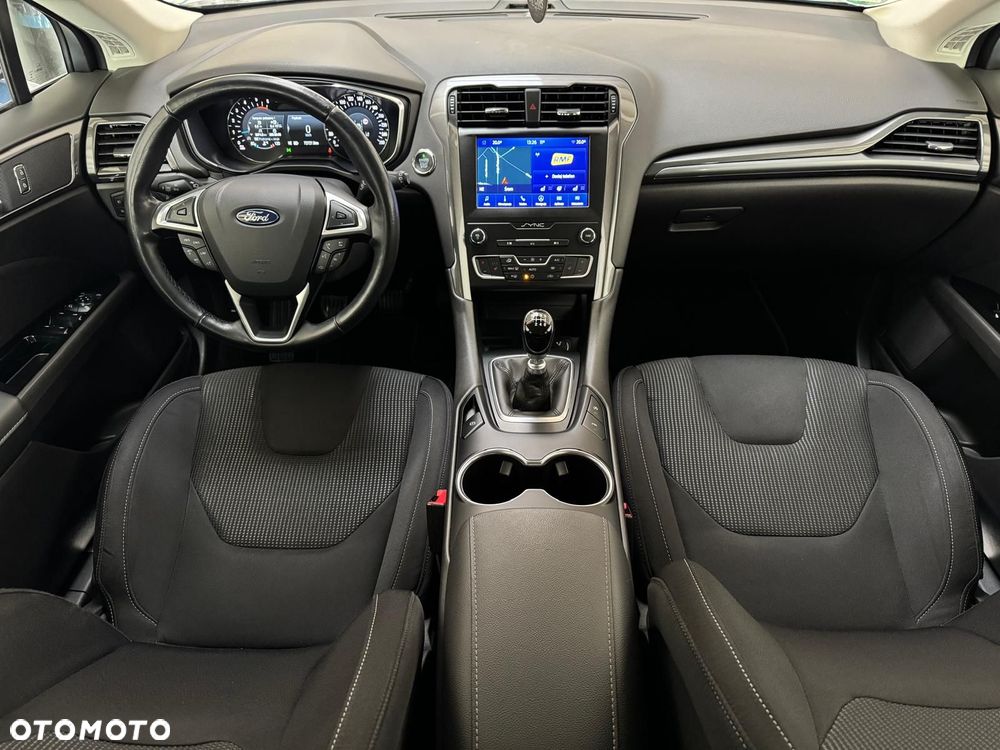 Ford Mondeo 2.0 EcoBlue Titanium - 27