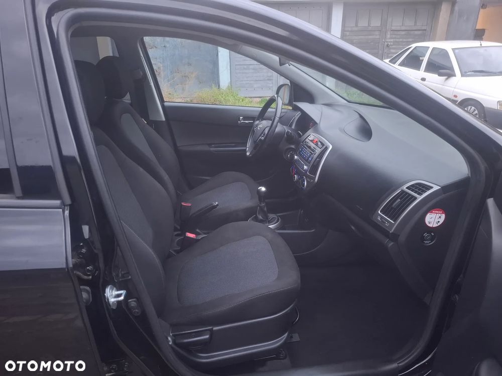Hyundai i20 - 9