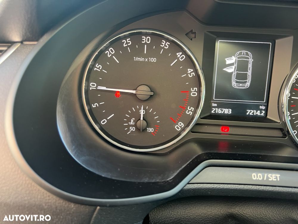 SKODA Octavia 2015 — imagine 7