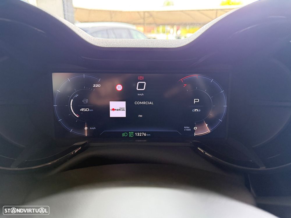 Alfa Romeo Junior 1.2 Speciale eDCT6 - 12