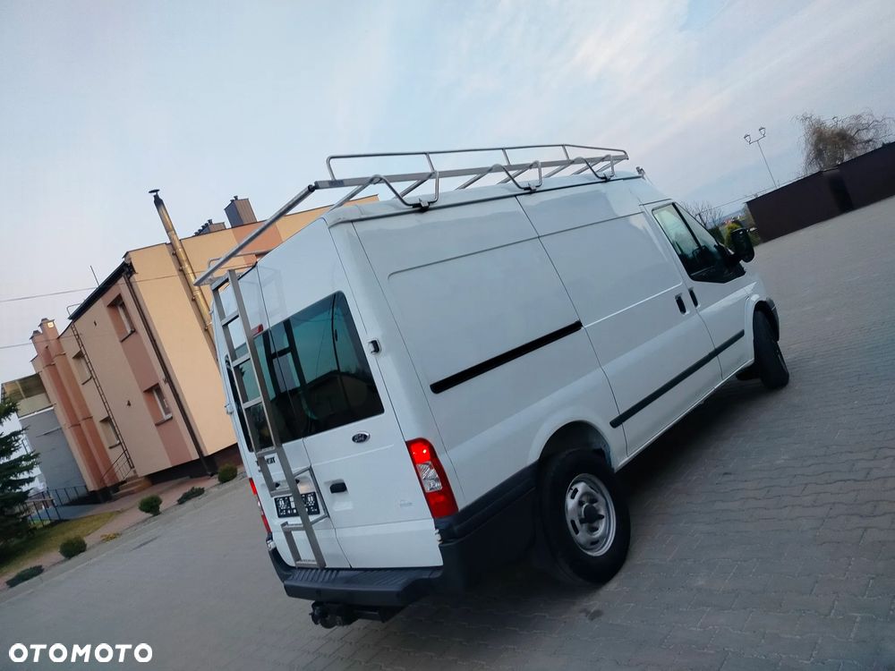 Ford Transit - 13