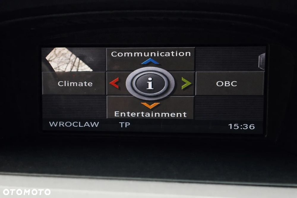 BMW Seria 5 525d - 15