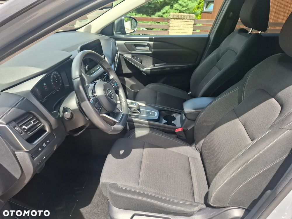 Nissan Qashqai 1.3 DIG-T N-Connecta DCT - 9