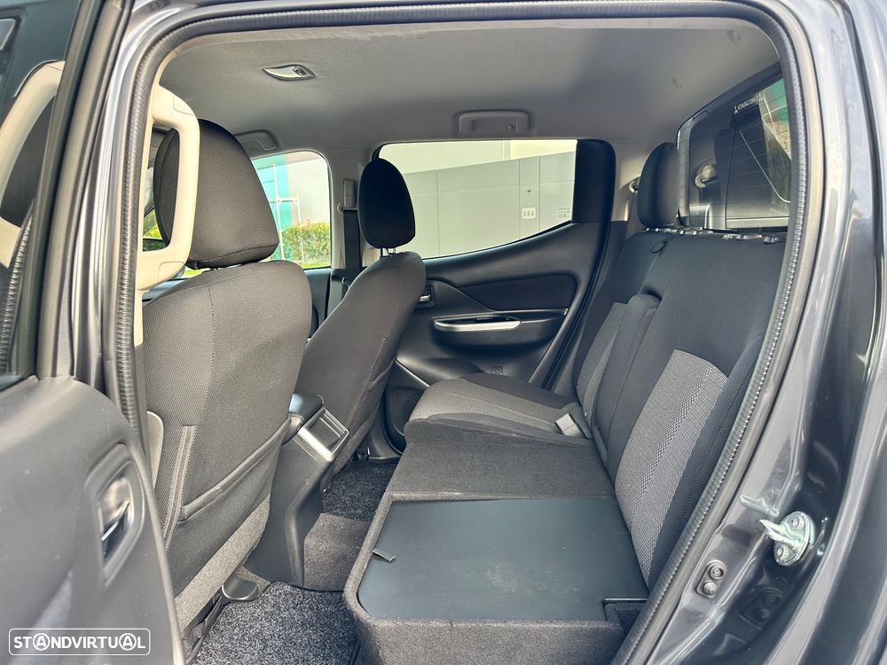 Mitsubishi L200 - 36