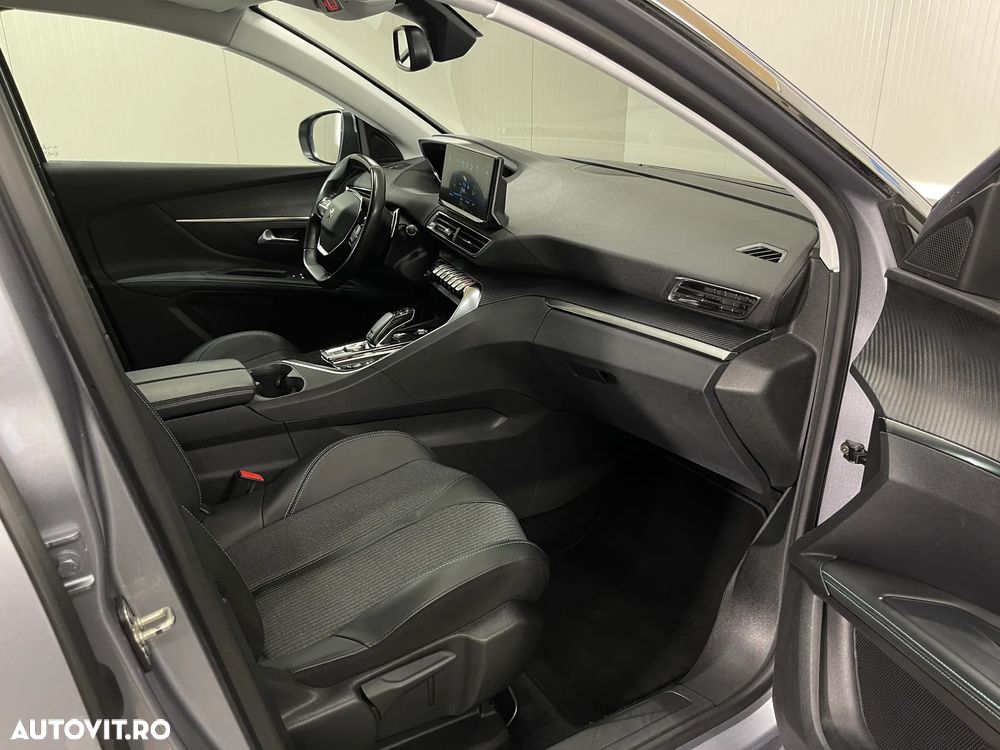 Peugeot 5008 1.5L BlueHDI EAT8 S&S Allure Pack - 9