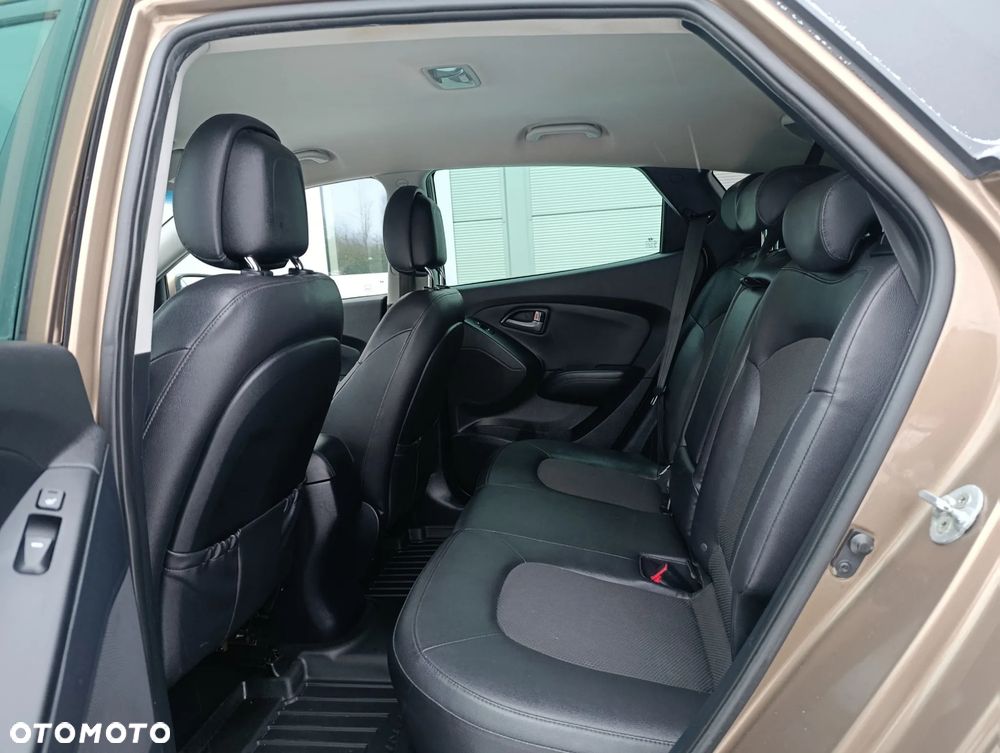 Hyundai ix35 2.0 CRDi 4WD Trend - 17