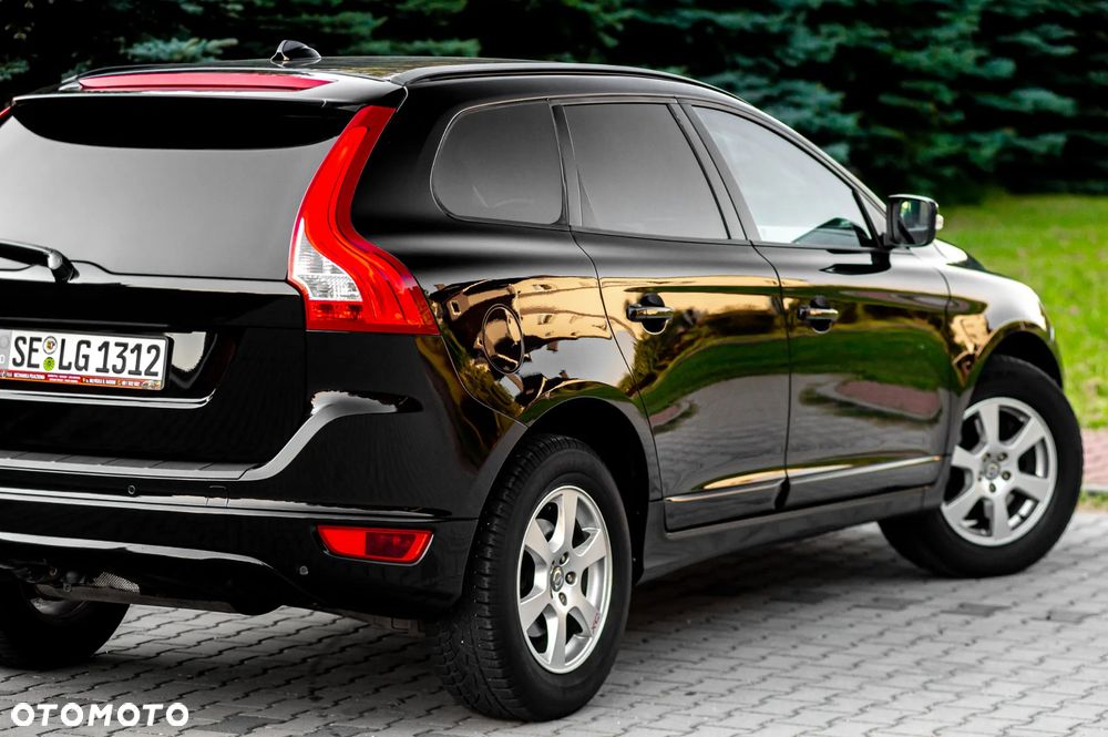 Volvo XC 60 D5 AWD Summum - 34