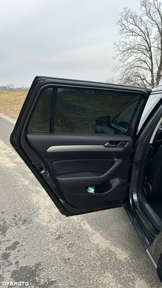 Volkswagen Passat 2.0 TDI BMT Highline DSG - 17