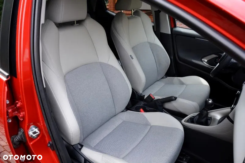 Toyota Yaris - 15