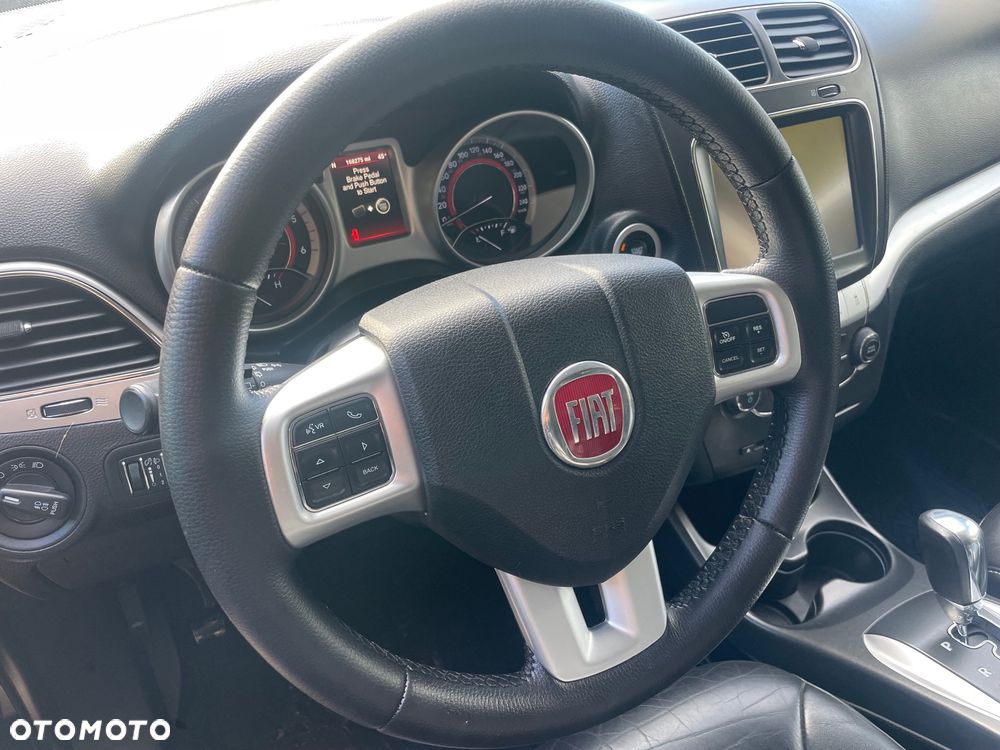 Fiat Freemont 2.0 Multijet Black Code AWD - 35