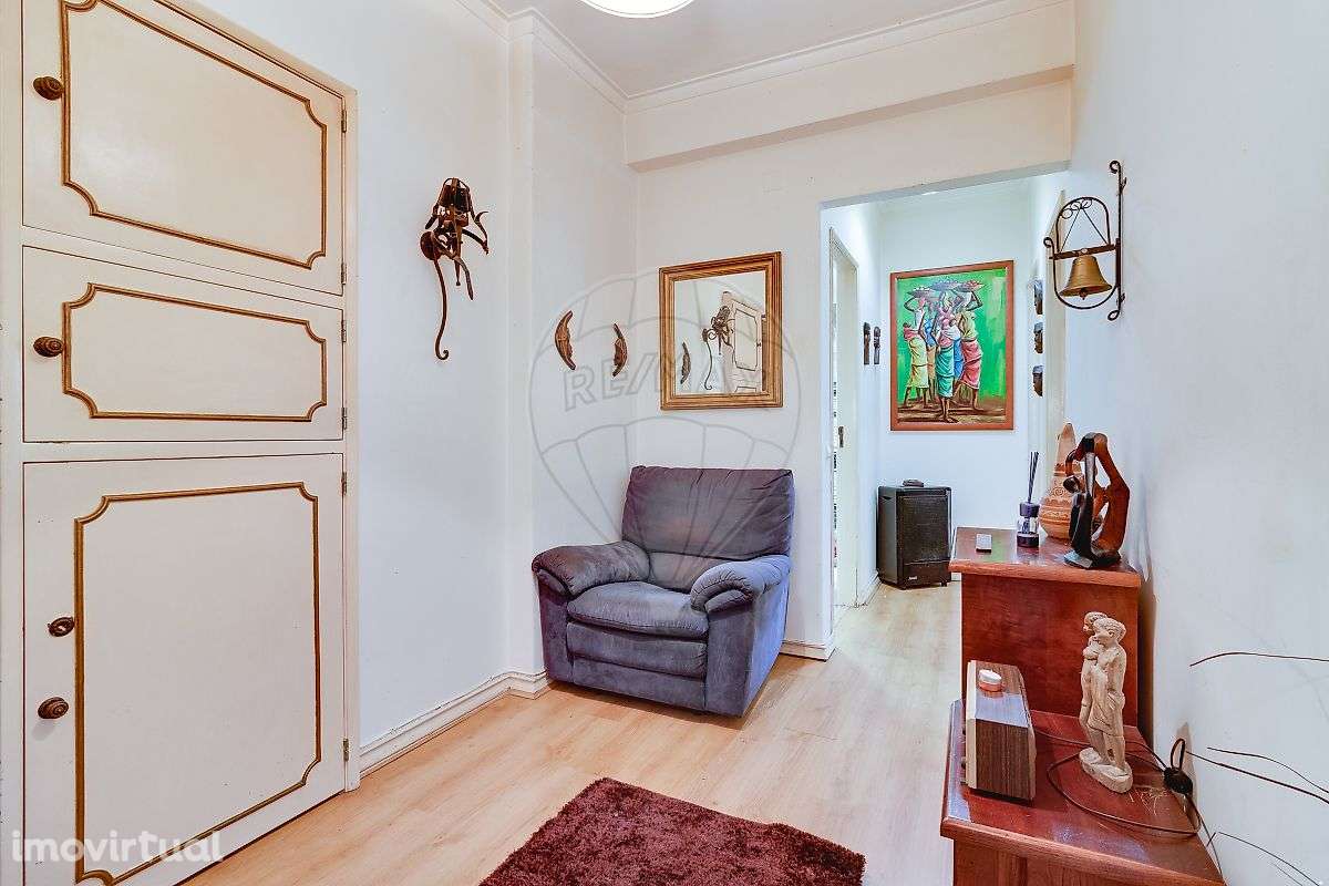 Apartamento T1 para venda - Grande imagem: 2/17